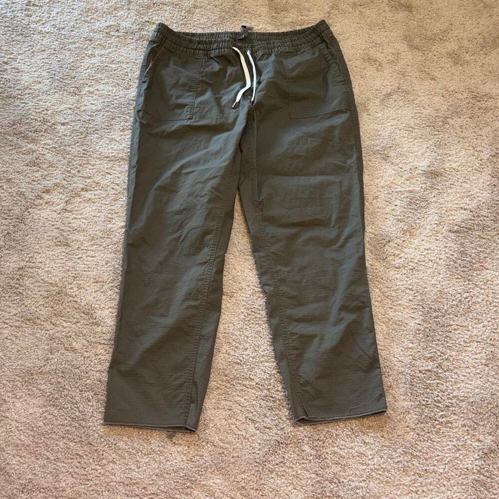 Vuori olive green cotton & elastane pants size XL